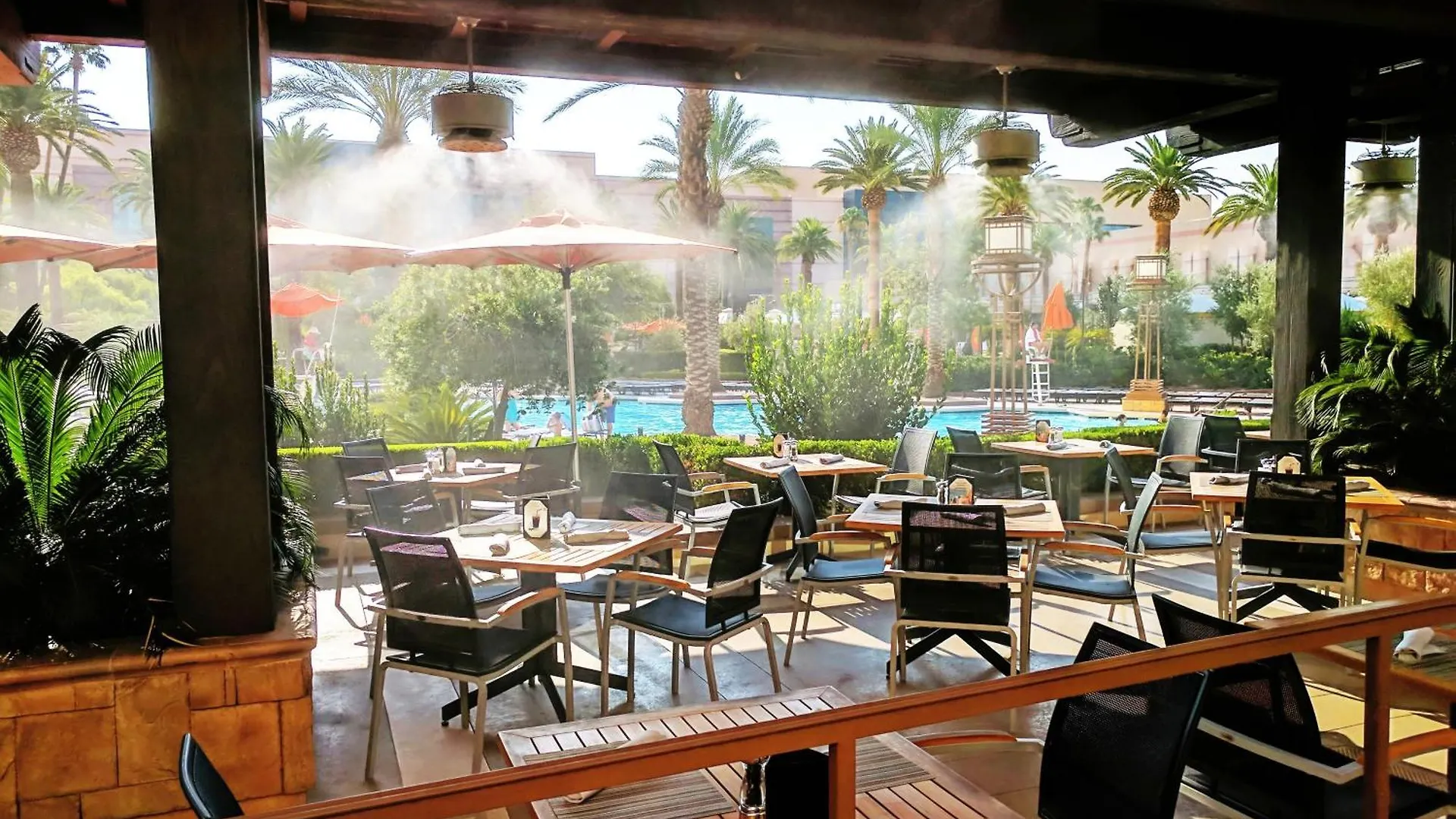 Strip & Sphere View - Separate Living Room - 2 Full Bath - Full Kitchen - Balcony - 900 Sqft - Mgm Signature Las Vegas